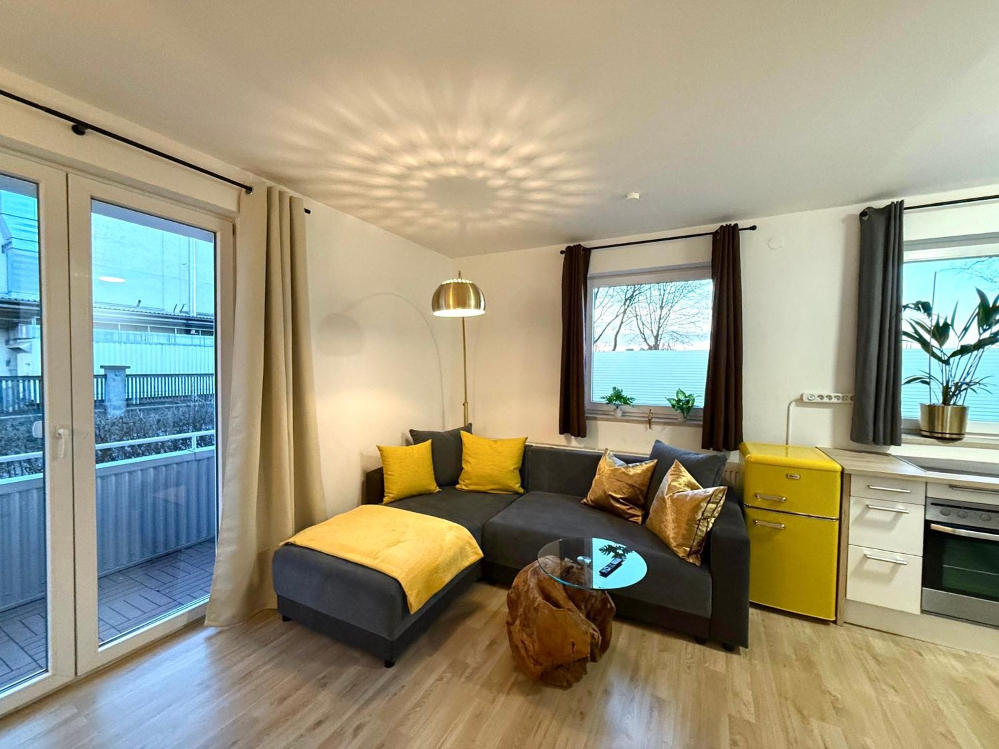 Yay - 65M2 Apartment Am Bahnhof - Smart Tv - Internet - Kaffee - Waschmaschine - Trockner Mühldorf Exterior foto